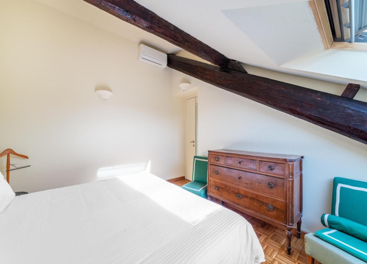 Brera - Sella Charme Apartment Castle View Milánó Kültér fotó